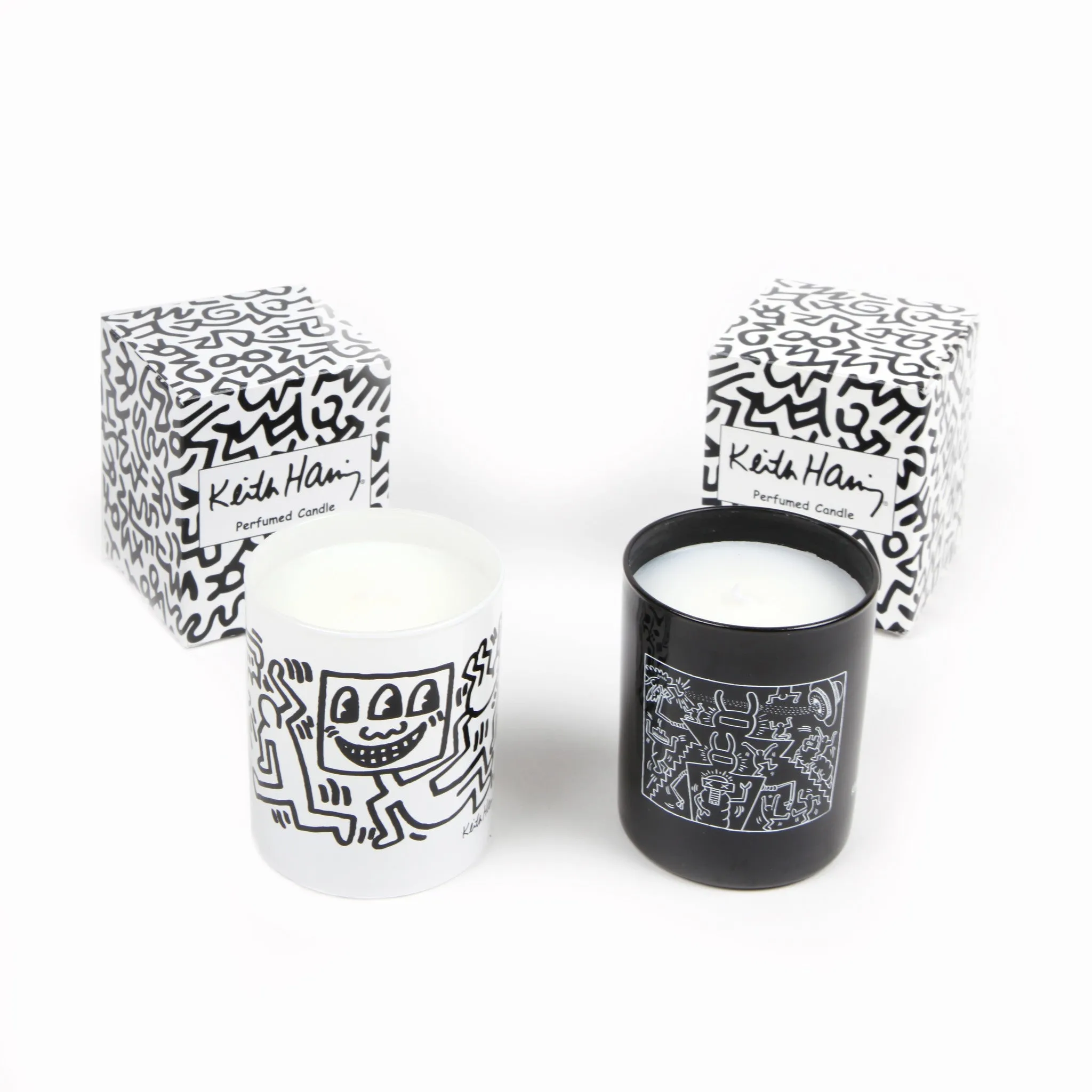 Flying Saucer Keith Haring candle